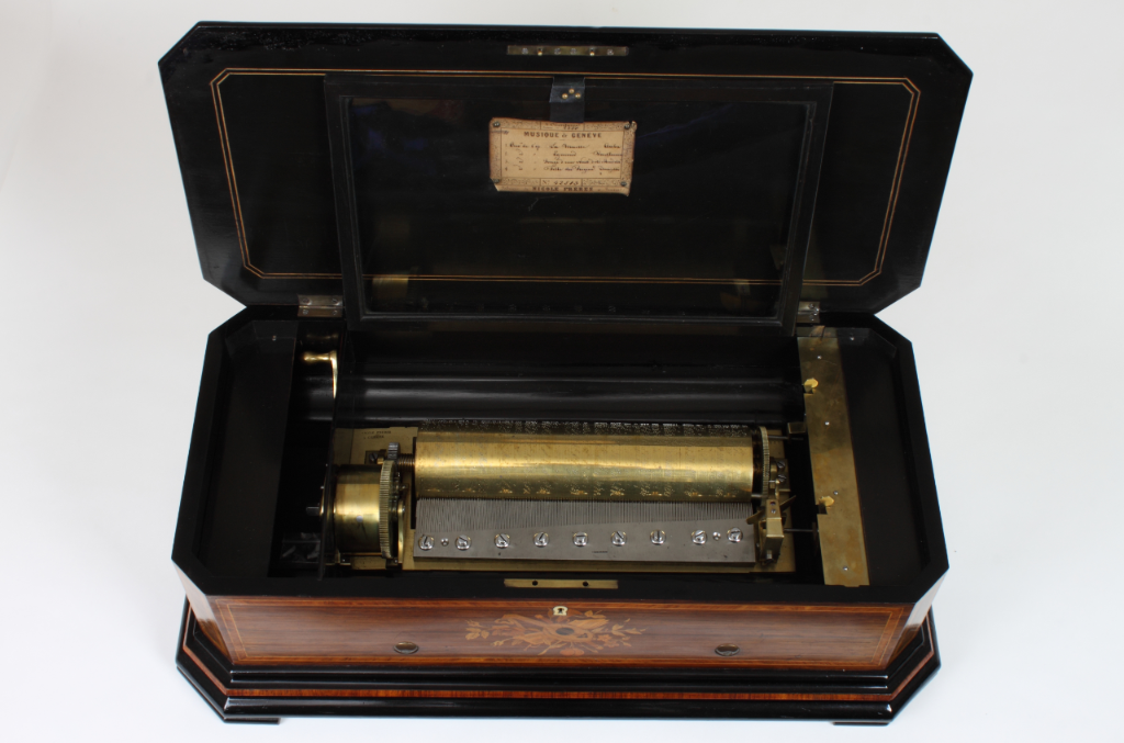 Boîte à musique «4 Ouvertures», Genève vers 1867, MMA-116959